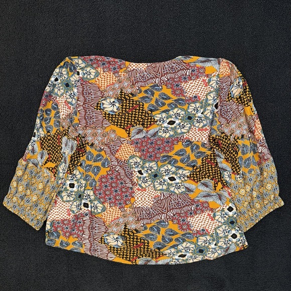 New Directions Button Front Tie Hem Top Multi Print Boho Indie Size PL Cropped - Picture 9 of 9